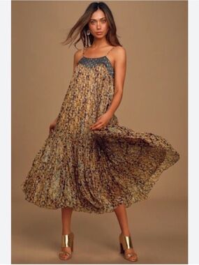 RAGA Floral Mix-Print Midi Dress in Brown and Black